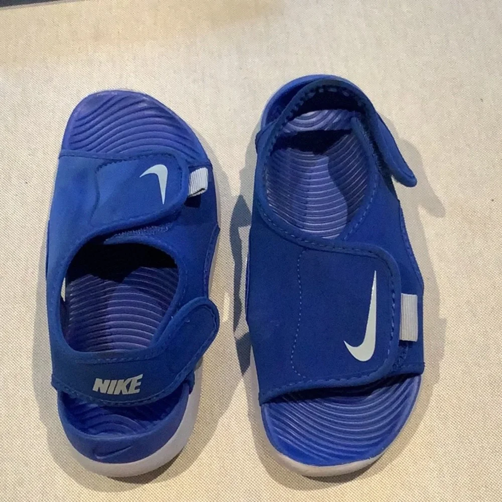 Nike - Land or Water SANDALS - LITTLE/BIG KIDS - Game Royal/Wolf Gray Boys